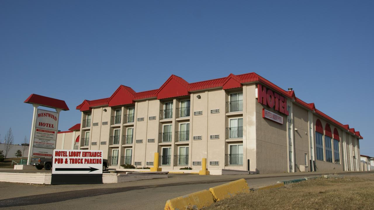 Westwind Motor Inn Drayton Valley Bagian luar foto